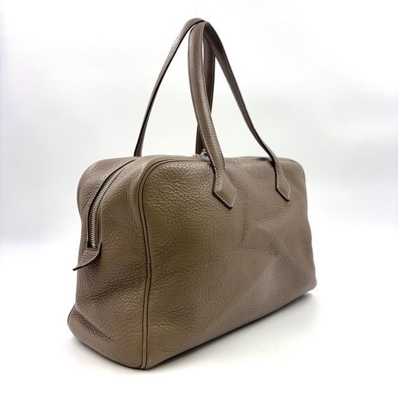 Hermes Victoria 35 □L Engraved Leather Gray-beige Handbag Silver - Picture 2 of 15